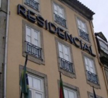 Hotel Dora **
