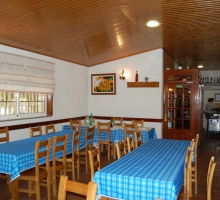 Restaurante “O Ti - Churrascão” - Larinho