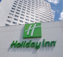 HOLIDAY INN PORTO GAIA