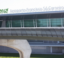 Arquitectura - Aeroporto Francisco Sá Carneiro